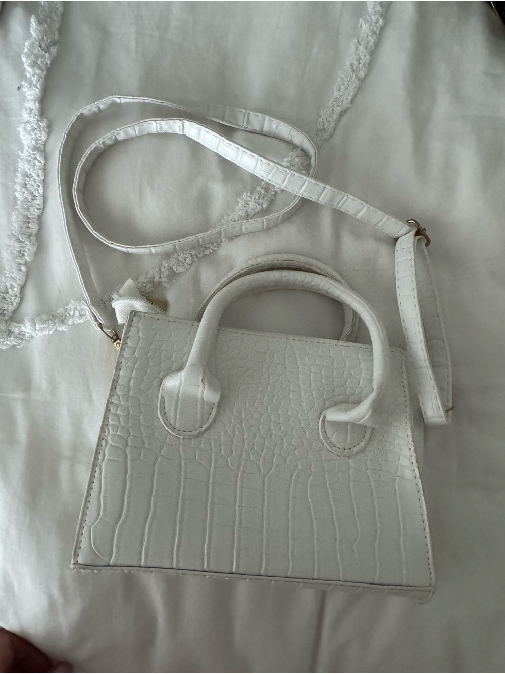 White Croc-Embossed Women’s Handbag - Structured Top Handle Crossbody